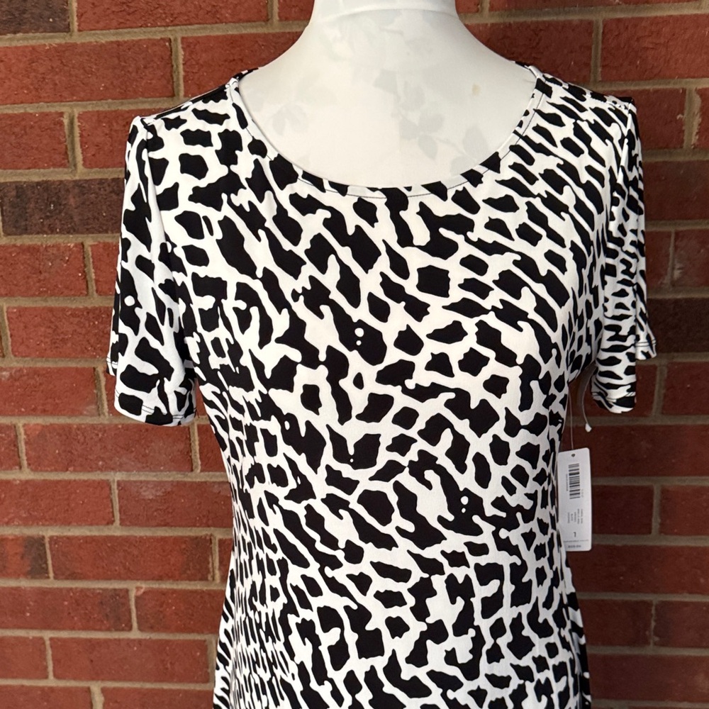 Chico's Black & White Animal Rain Brielle Knee Dress - Picture 2 of 9